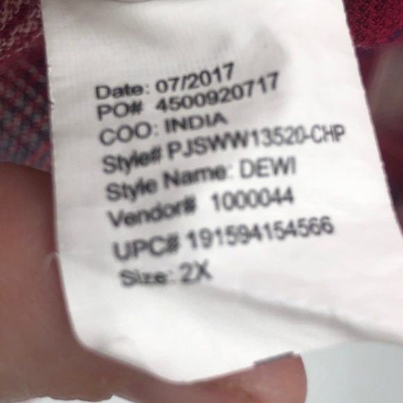 Jessica‎ Simpson women’s red plaid button down 2X - Picture 15 of 15